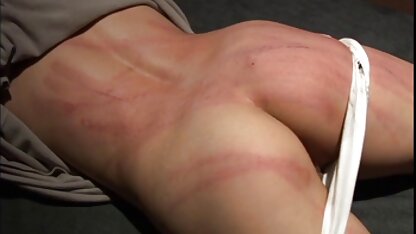 As raparigas melhor site de porno caseiro evitam Dupla penetração durante a orgia de estudantes selvagens