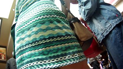 Câmara video caseiro comendo a empregada oculta registos da juventude russa