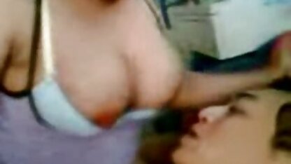 O tipo lambeu videos pornos brasileiros caseiros uma rata morena e pôs-lhe uma pila.