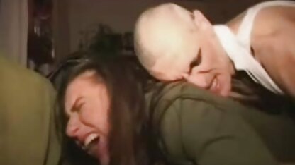 Vá lá, meu. eu quero ver vídeo de pornô caseiro
