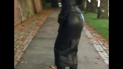Montei um cavalo e comecei a videos de sexo caseiro troca de casais saltar como um cavalo.