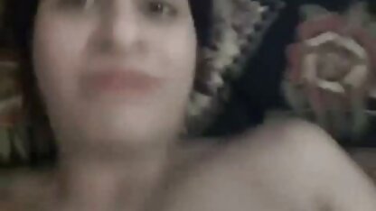 Jardineiro louro vídeo pornô mulher casada traindo marido no relvado