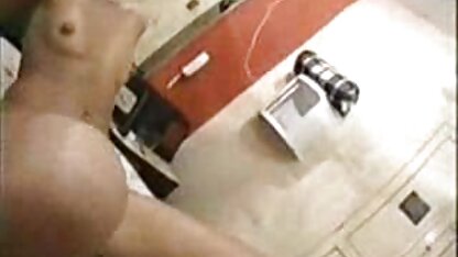 A melhores site porno nacional mãe que estava bêbada atirou o pau para a mesa da cozinha.