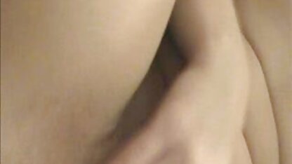 Capuz sexo caseiro com duas mulheres para o cabelo