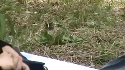 A beleza com vídeo pornô caseiro vídeo óculos conheceu-se e fodeu-se em casa