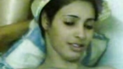 Rapariga quero ver um vídeo pornô caseiro e fodê-la no rabo separados da primeira pessoa