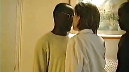 O homem na relva leva migalhas no rabo melhores filme de sexo brasileiro