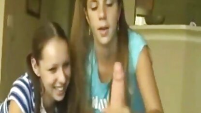 Roda pornô vídeo caseiro rapidamente e fica molhado