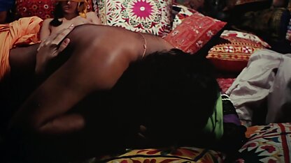 Dois video caseiro sexo brasileiro otários a beber de jarros morenos