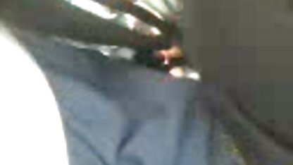 Piloto segurando mulher vídeo pornô caseiro de mulher no metrô