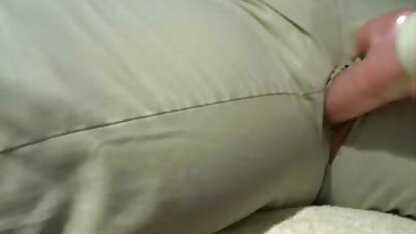O Victor come a namorada, a Christina. videos de sexo caseiro caiu na net